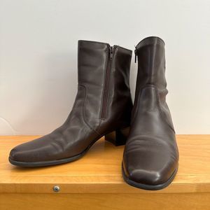Blondo Canada Brown Smooth Leather Side Zip Ankle Boots Women Size 11 AA Narrow